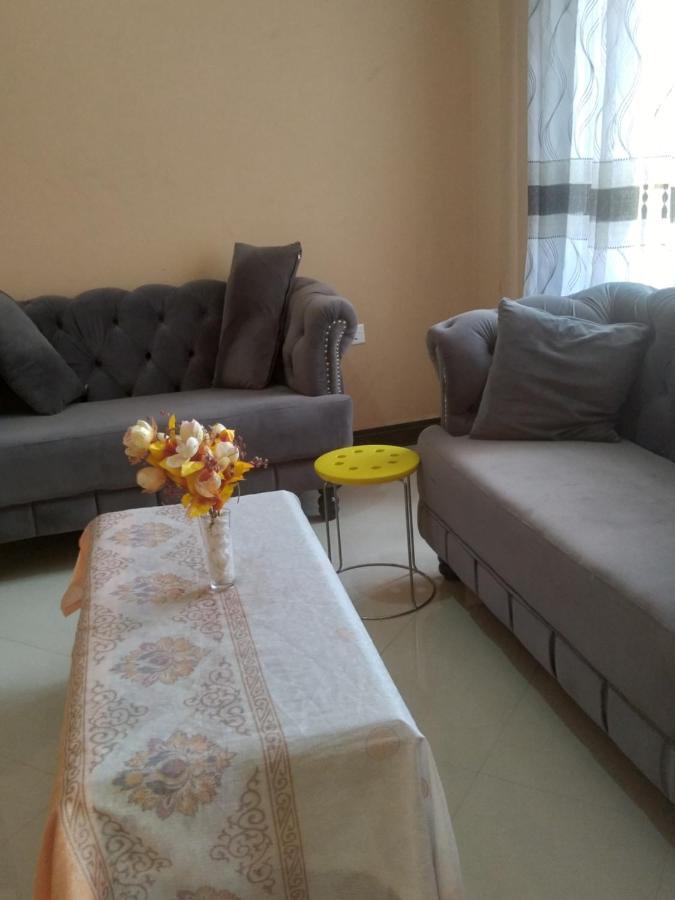 B-More Comfort Stay Boma la Ngombe Ngoại thất bức ảnh