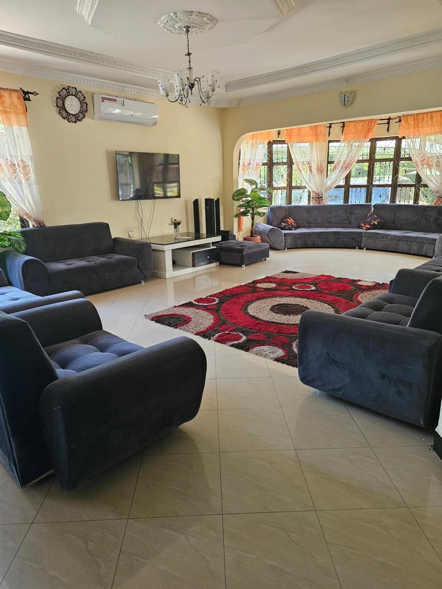 B-More Comfort Stay Boma la Ngombe Ngoại thất bức ảnh