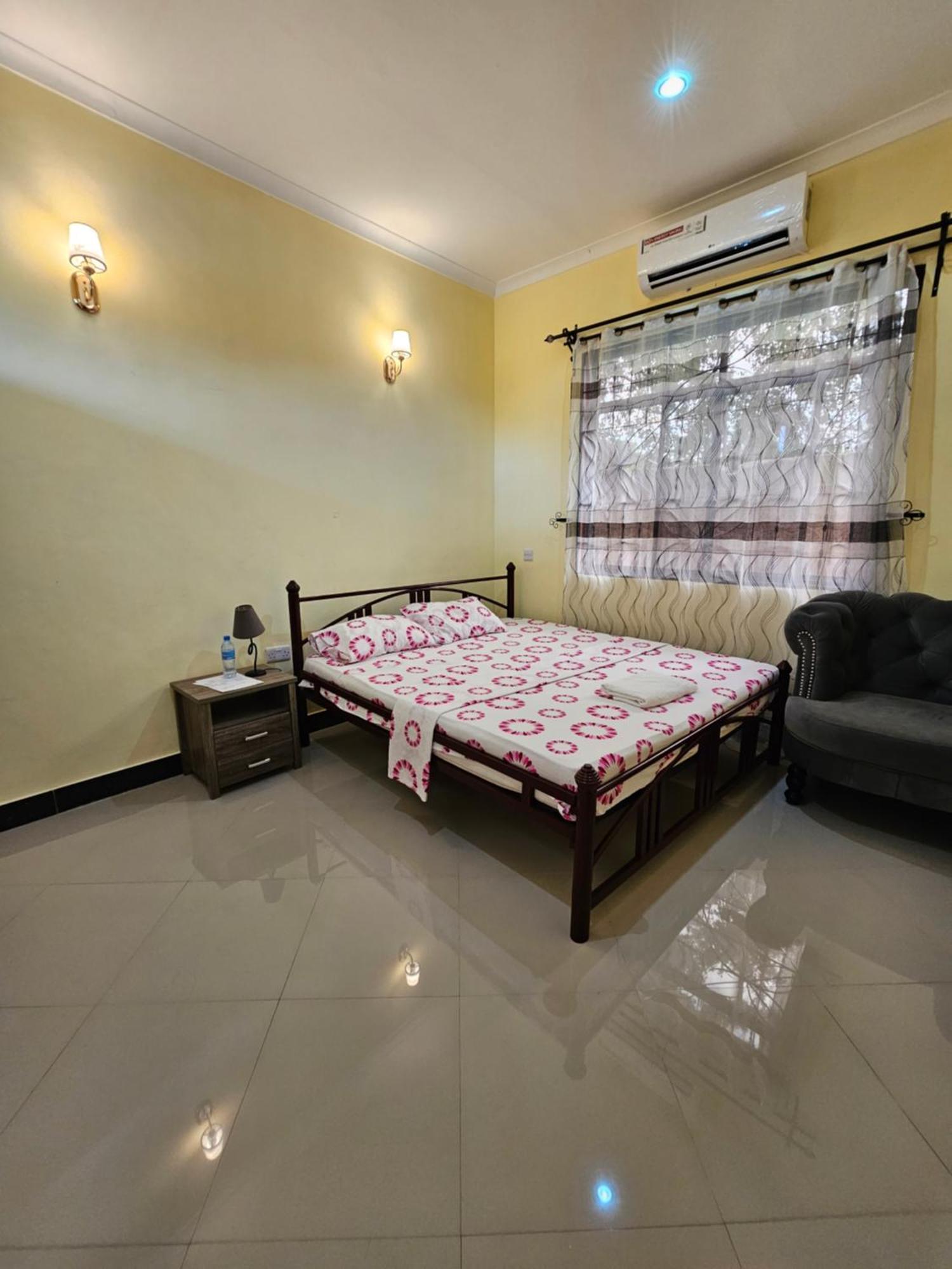 B-More Comfort Stay Boma la Ngombe Ngoại thất bức ảnh
