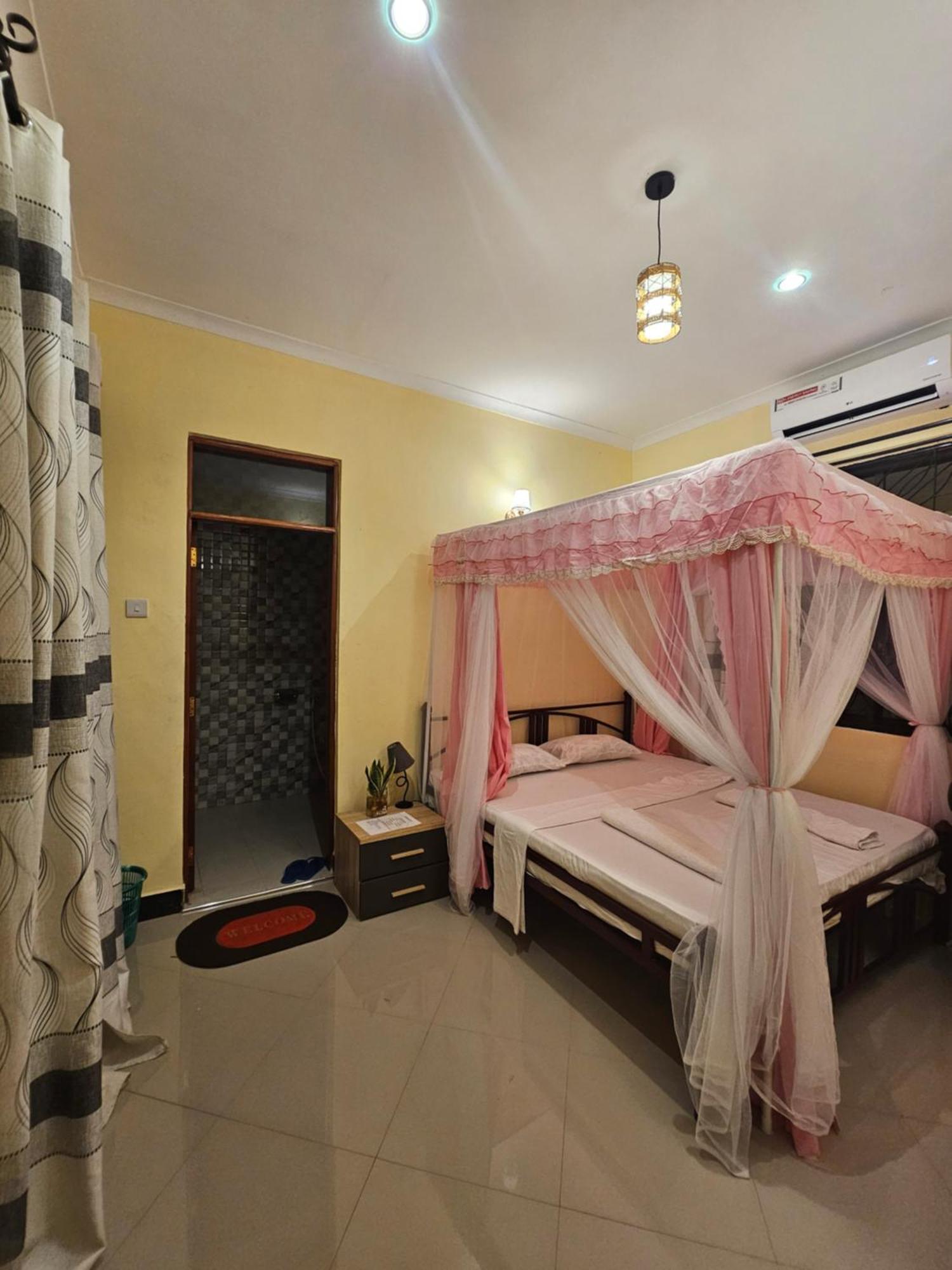 B-More Comfort Stay Boma la Ngombe Ngoại thất bức ảnh