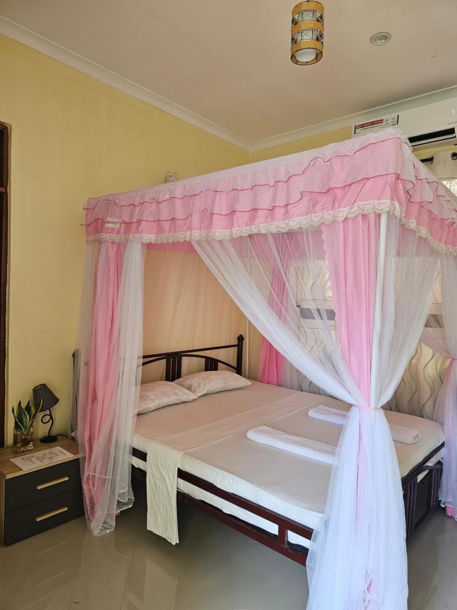 B-More Comfort Stay Boma la Ngombe Ngoại thất bức ảnh